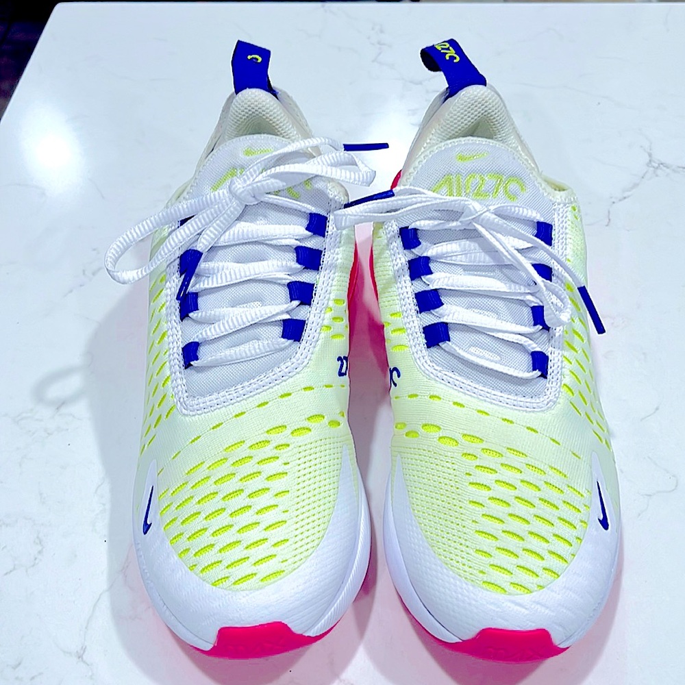 ❤️ Nike women’s Air 27C size 7